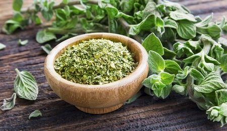 اگر ورم معده یا روده دارید، این گیاه خوشمزه را مصرف کنید