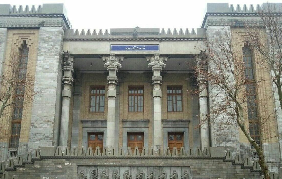 کاردار سوئد به وزارت امور خارجه احضار شد