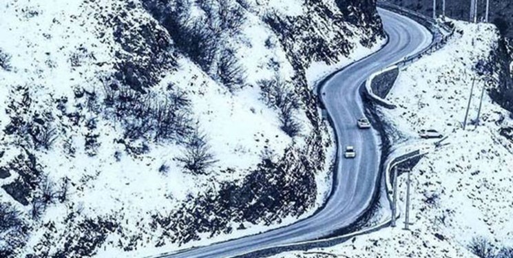 مسدود شدن محور کرج-چالوس و آزادراه تهران-شمال