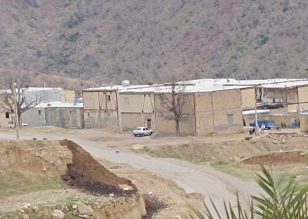 روستای کولوی از سقف هایی لرزان تاخانه هایی مستحکم