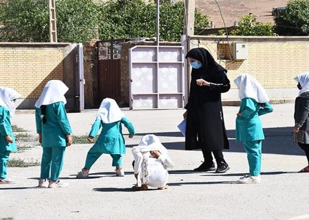 جذب ۷۲۰۰۰ معلم در اسفند امسال
