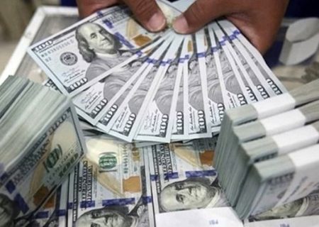 ریزش ۱۵۰۰ تومانی قیمت دلار‌ در یک روز