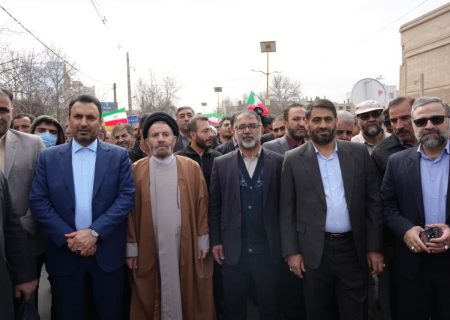 انقلاب اسلامی تولد ماهیتی ملت ایران بود