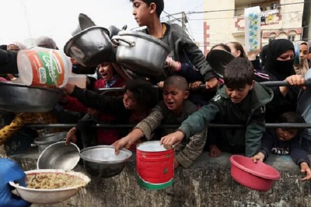 سناتور آمریکایی: ما در قحطی و فاجعه انسانی غزه شریک هستیم