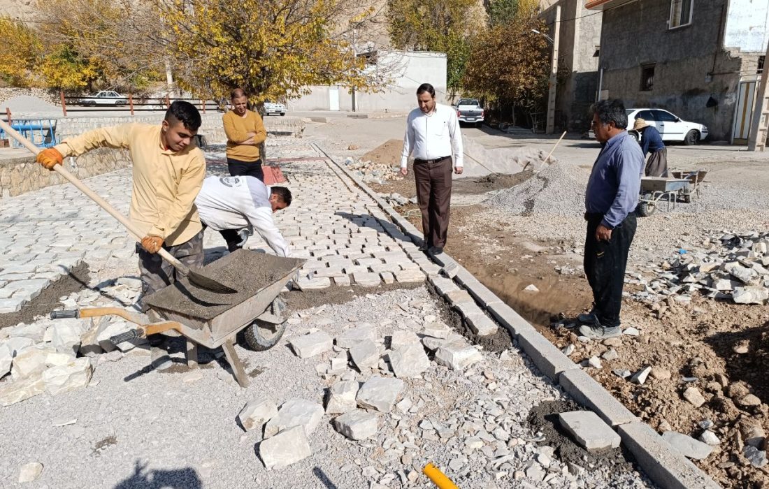 ۸۴۵ هزارمترمربع ازمعابر روستایی لرستان آسفالت می شود