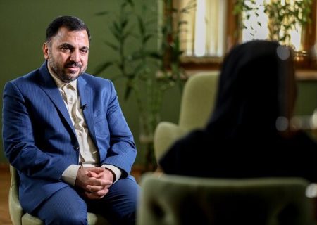 تعهد اپراتورها برای پوشش نسل پنجم تلفن همراه تا پایان ۱۴۰۳