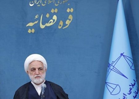 قاضی باید اهل مشورت باشد/ دستور ویژه به مراجع قضایی