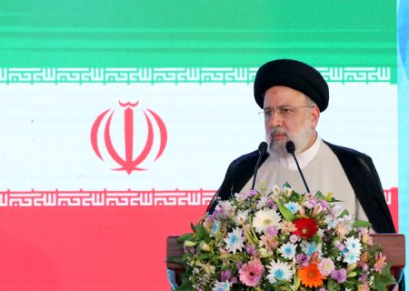 توجه به معلم «سرمایه‌گذاری برای کشور» است