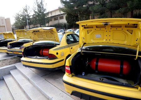 ضرورت تولید خودروهای گازسوز و برقی برای کاهش مصرف بنزین