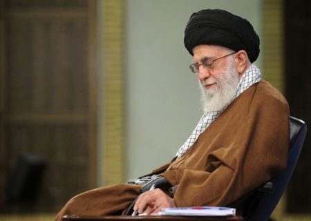 جوانان عزیز دانشجو در آمریکا! شما اکنون در طرف درست تاریخ ایستاده‌اید
