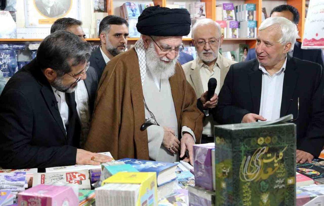 تولید کتاب و ترویج کتابخوانی، وظیفه مهم مسئولان است