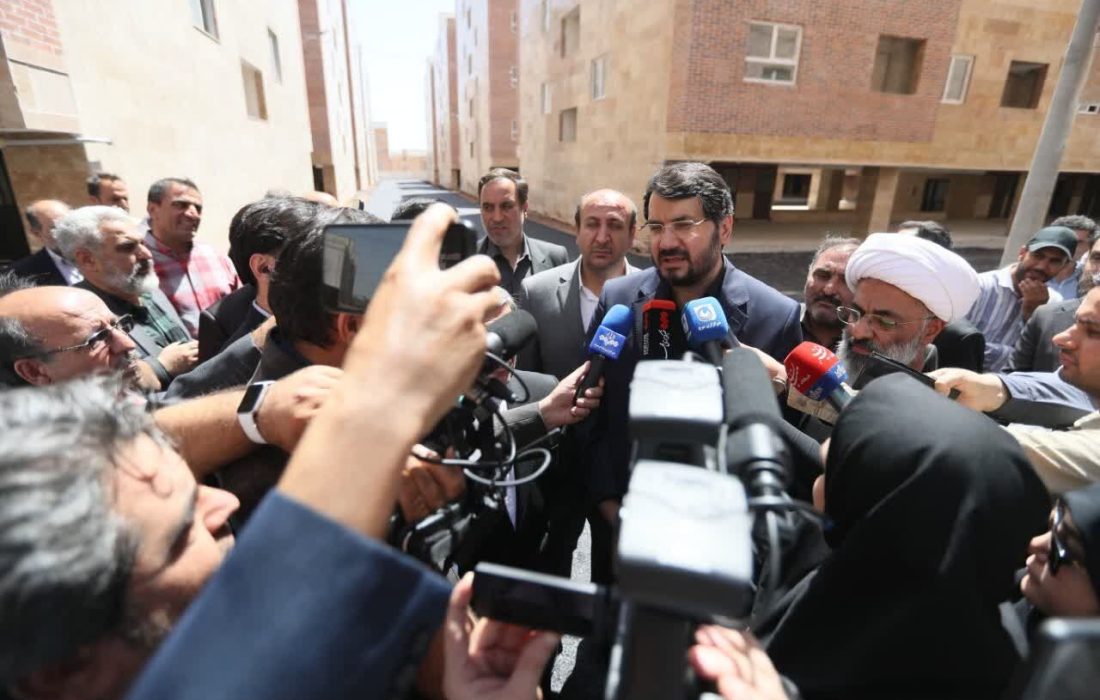 زمین مورد نیاز نهضت ملی مسکن استان تهران در قالب شهرکسازی تامین میشود