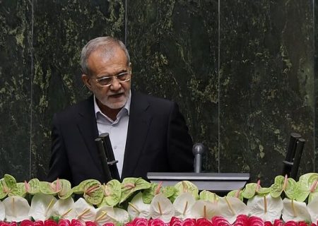 مسعود پزشکیان به‌عنوان رئیس جمهور نهم سوگند یادکرد