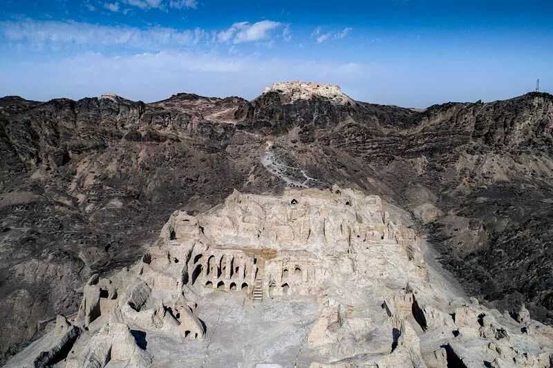 کوه خواجه زابل، شگفت آور به وسعت سیستان و در دل هامون