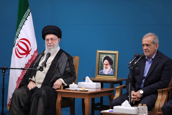 آقای رئیس جمهور برای انتخاب وزیران با من مشورت کردند