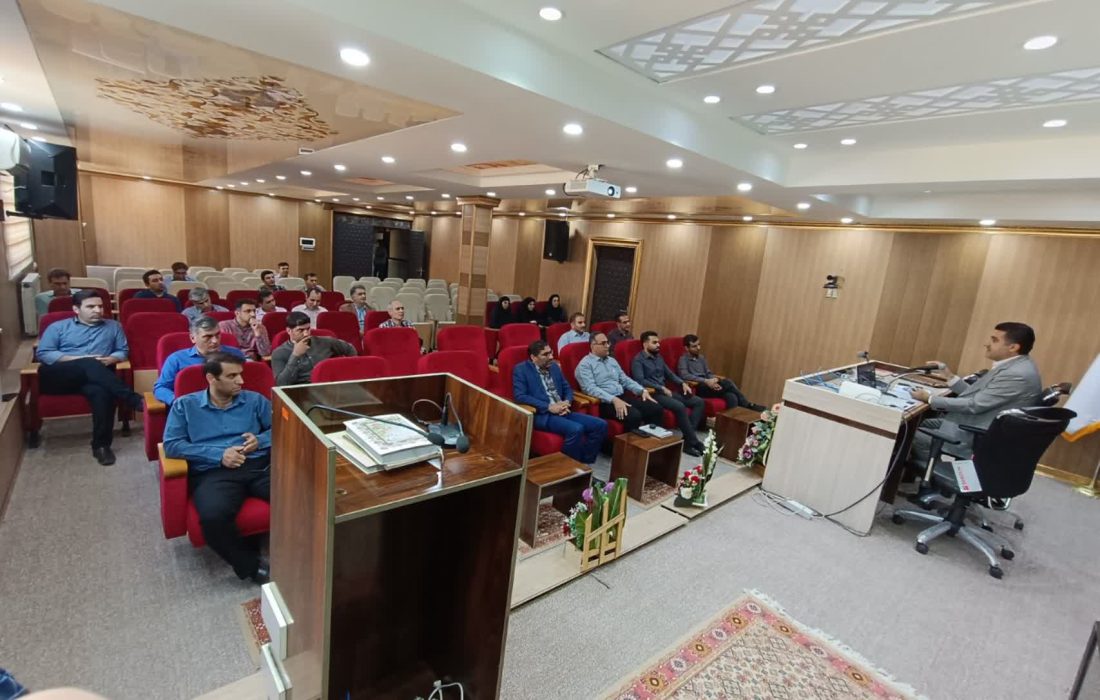 برگزاری دوره آموزشی آشنایی با قانون اساسی