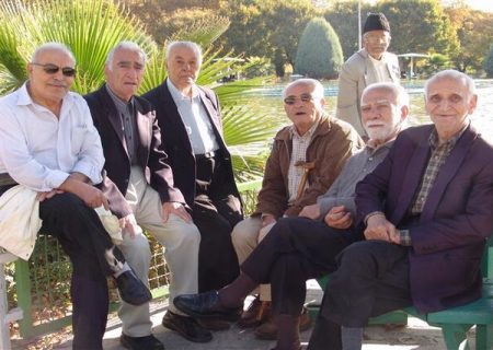 به حقوق بازنشستگان کشوری در سال ۱۴۰۴ چقدر اضافه می‌شود؟/ نحوه اجرای متناسب‌سازی طی سال آینده