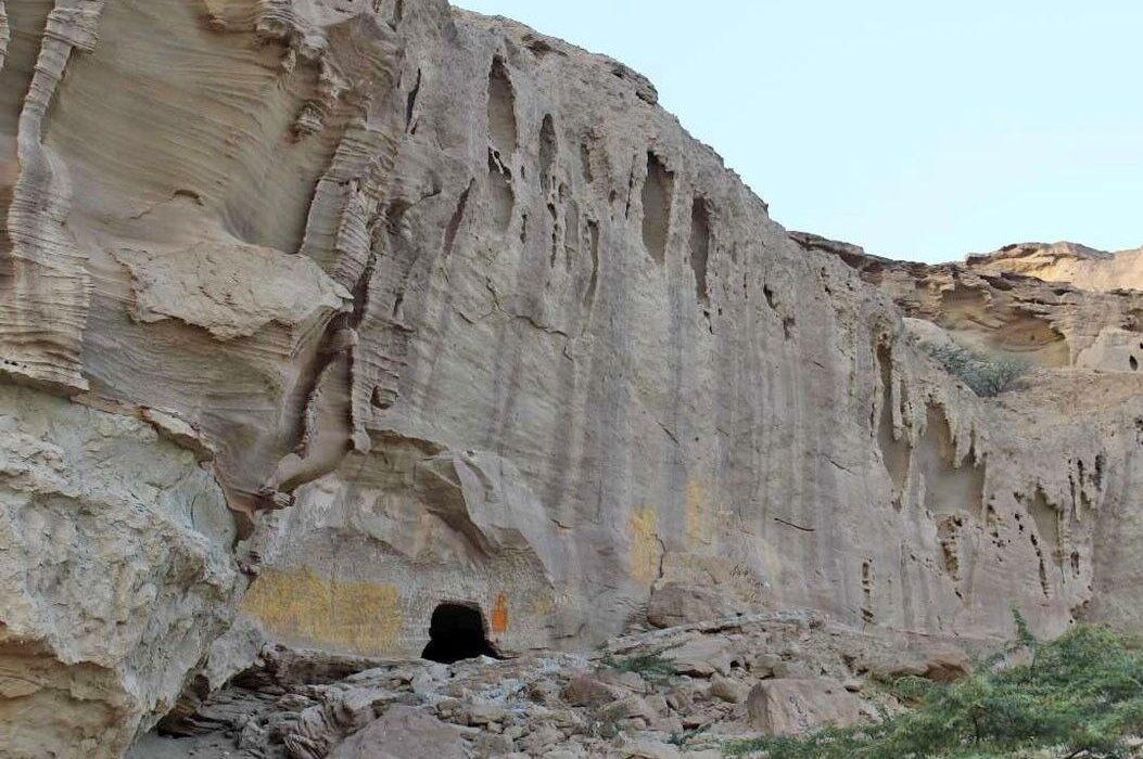 بان مسیتی یا غارهای سه گانه تیس، سفری به تاریخ دو هزار ساله