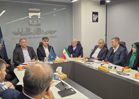 حجم معاملات در بازار ارز تجاری از یک میلیارد و ۸۸۳ میلیون دلار گذشت