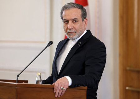 عراقچی: به‌زودی پاسخ‌ مقتضی را به پیشنهاد آمریکایی‌ها خواهیم داد