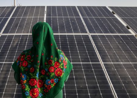 لزوم تسریع درنصب پنل های خورشیدی در بخش اداری