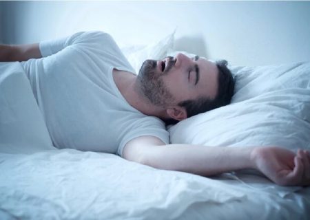 چگونه می‌توان خروپف را متوقف کرد؟