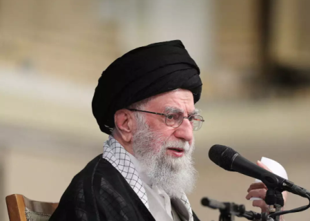 رهبر انقلاب: اگر جنگی راه بیندازند این بار جنگ منطقه‌ای خواهد بود