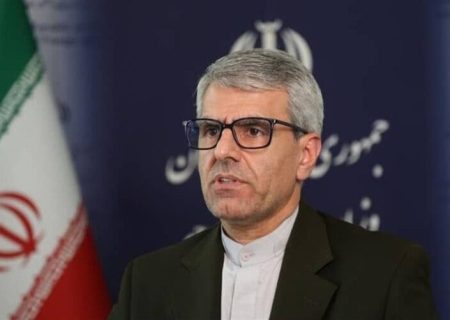 بقائی: گره اصلی مذاکرات، بی‌اعتمادی به آمریکاست/ غنی‌سازی خط قرمز است