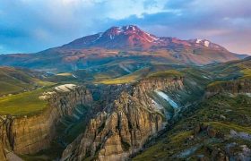 جهنم‌دره مشگین‌شهر؛ راهنمای سفر به یکی از شگفتی‌های طبیعی اردبیل