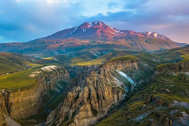 جهنم‌دره مشگین‌شهر؛ راهنمای سفر به یکی از شگفتی‌های طبیعی اردبیل